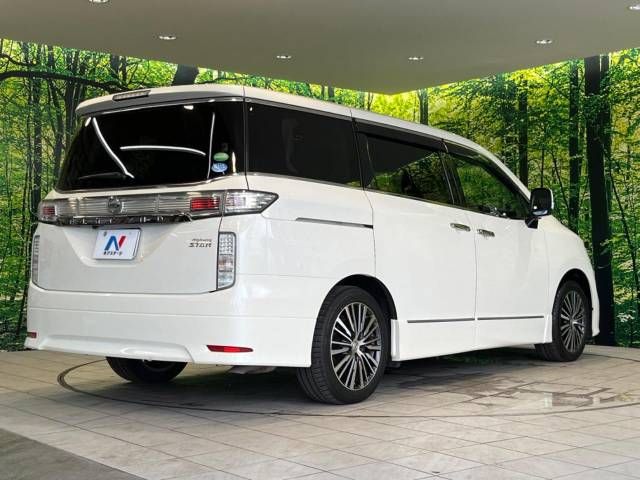 Nissan ELGRAND 2014-02 184103-17
