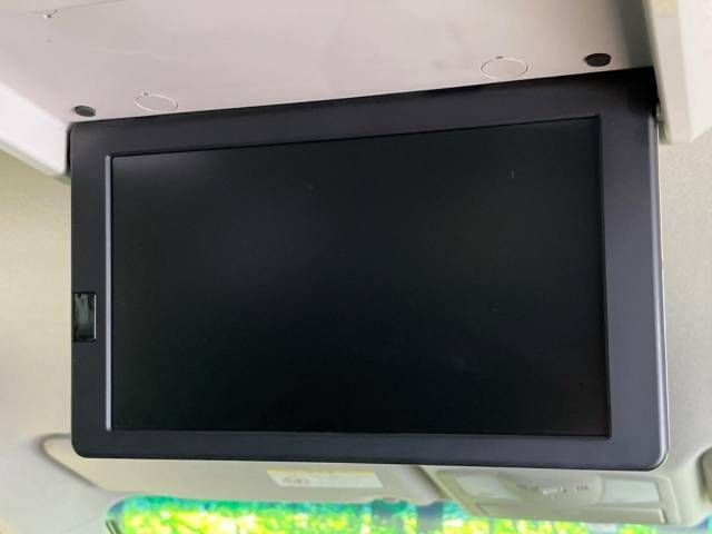 Nissan ELGRAND 2014-02 184103-4