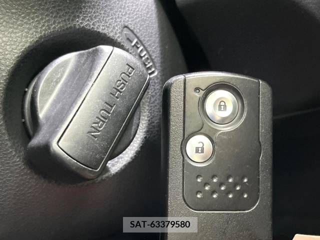 Honda FIT 2011-09 269476-6