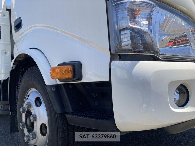 Hino DUTRO 2019-01 267772-14