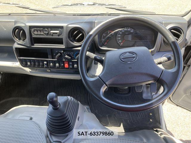 Hino DUTRO 2019-01 267772-8