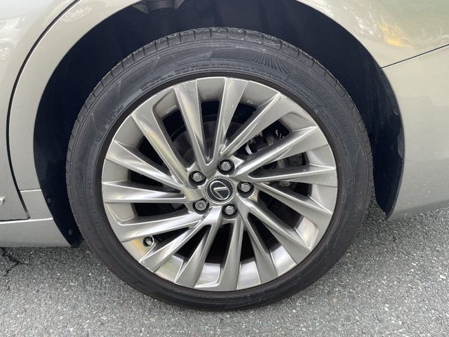 Lexus ES 2020-08 20971-24