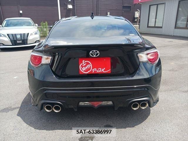 Toyota 86 2013-01 340734-15