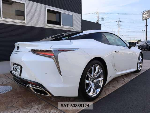 Lexus LC 2017-12 388330-6