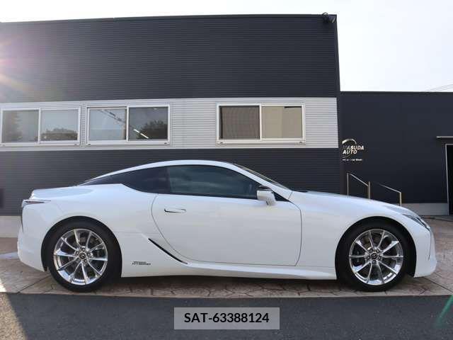 Lexus LC 2017-12 388330-3