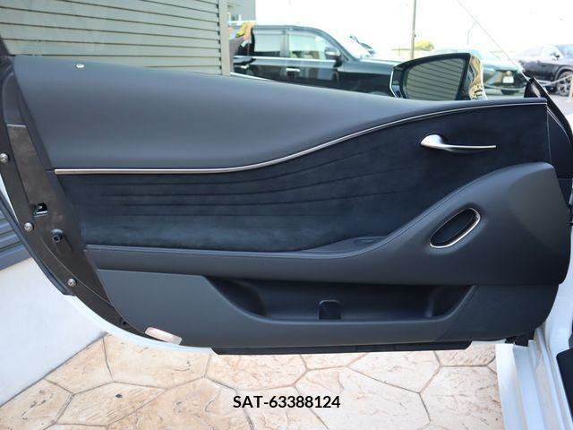 Lexus LC 2017-12 388330-23
