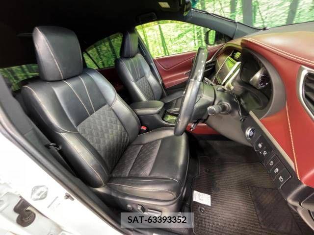 Toyota HARRIER 2017-09 321840-8