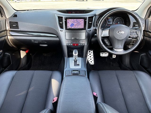 Subaru LEGACY 2012-06 13385-1