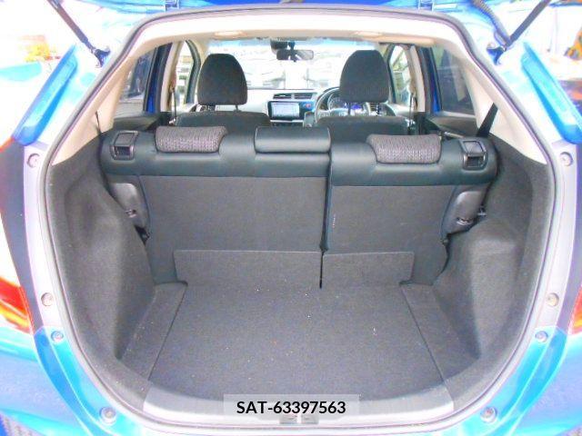 Honda FIT 2013-10 201073-16