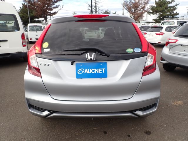 Honda FIT 2018-04 189682-6