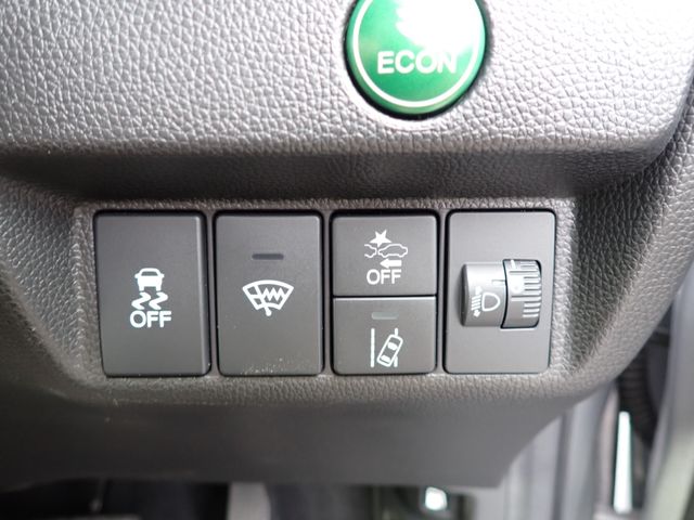 Honda FIT 2018-04 189682-10