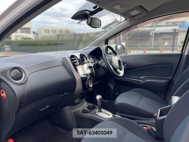 Nissan NOTE 2014-08 219823-7