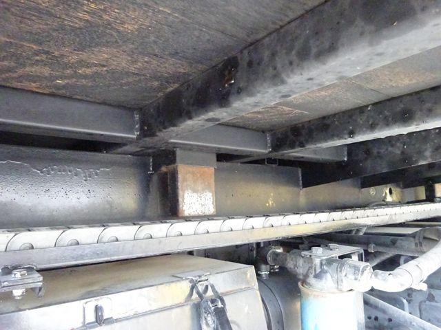 MITSUBISHI FUSO Fighter 2008-12 7183-18