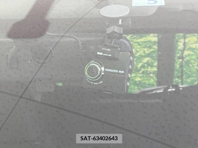 Nissan MARCH 2016-05 363188-5