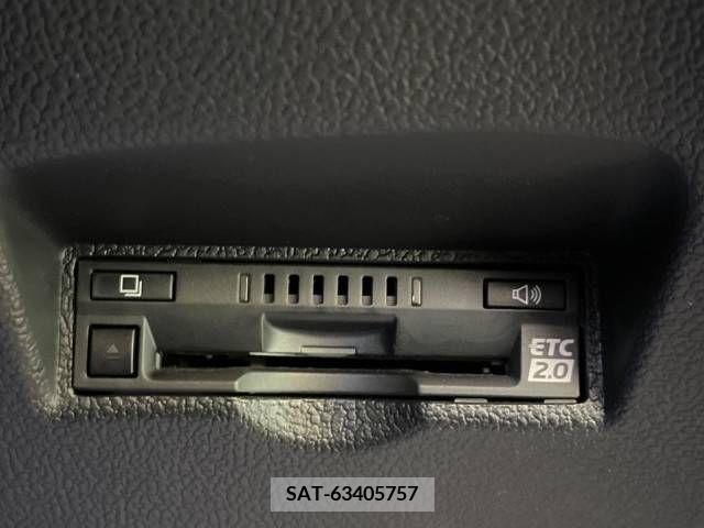 Toyota PRIUS 2022-07 281910-7