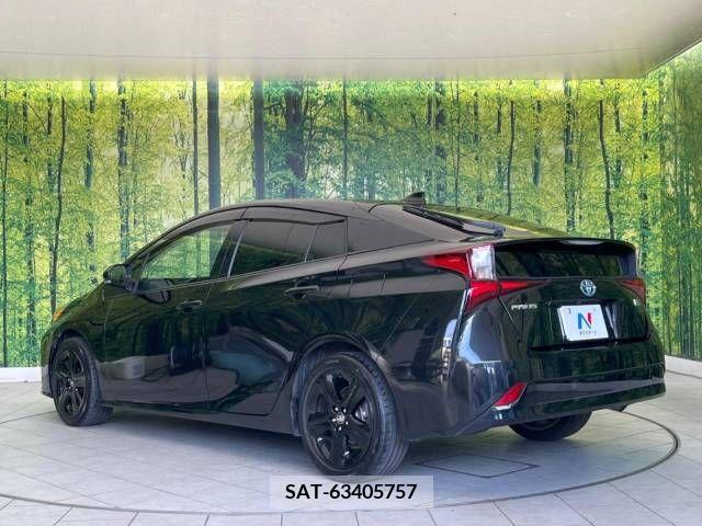 Toyota PRIUS 2022-07 281910-15