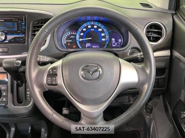 Mazda FLAIR 2015-01 324025-8