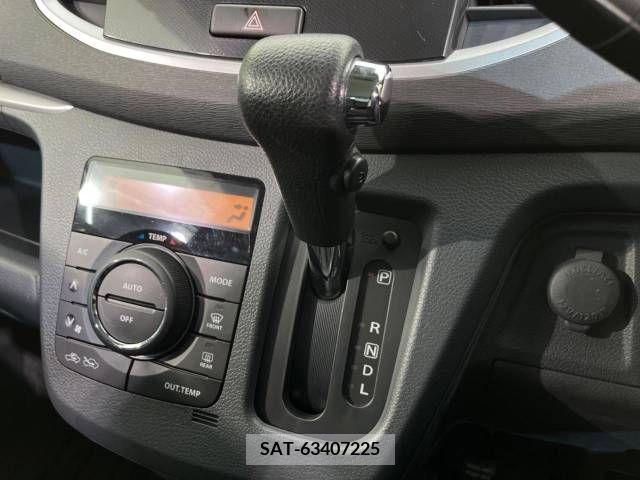 Mazda FLAIR 2015-01 324025-7