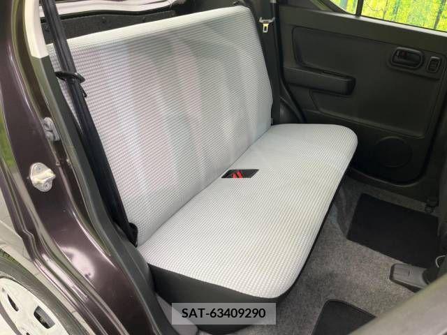 Mazda CAROL 2018-08 305281-9