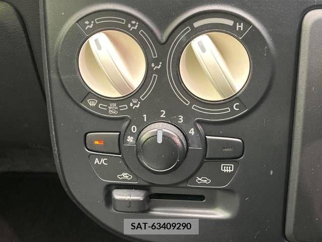 Mazda CAROL 2018-08 305281-7