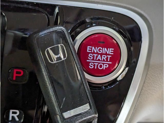 Honda N BOX 2017-03 185197-6