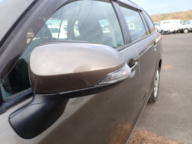 Toyota COROLLA FIELDER 2014-11 26903-3