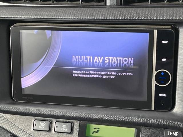 Toyota AQUA 2012-07 9583-2
