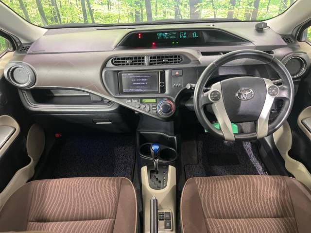 Toyota AQUA 2012-07 9583-1