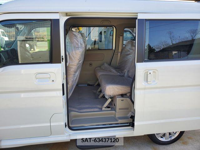Suzuki EVERY WAGON 2023-08 301740-14