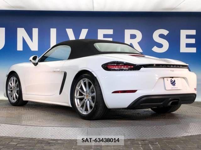 Porsche 718 Boxster 2016-07 348428-17