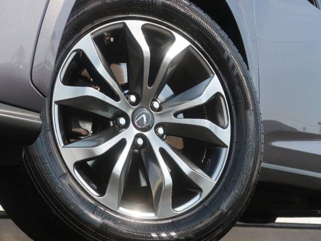 Lexus NX 2015-04 14987-13