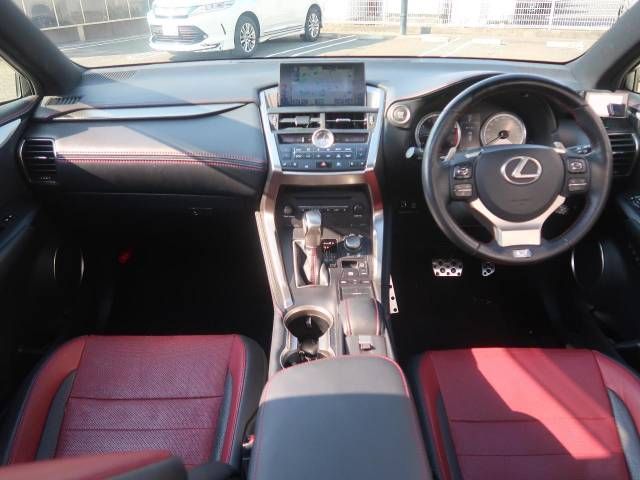 Lexus NX 2015-04 14987-1