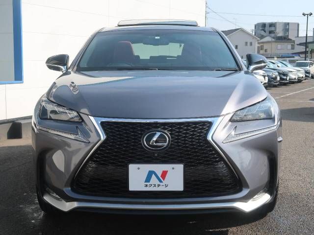 Lexus NX 2015-04 14987-14
