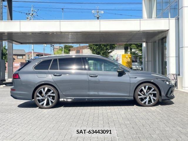 VolksWagen GOLF VARIANT 2022-11 370692-10
