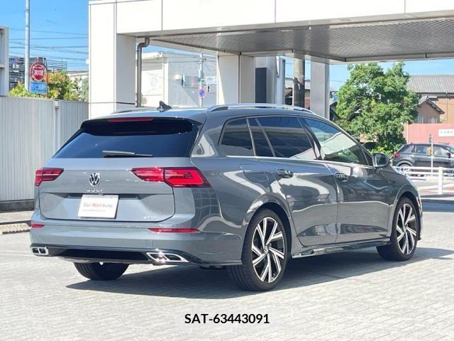 VolksWagen GOLF VARIANT 2022-11 370692-9