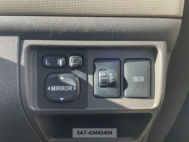 Toyota SIENTA 2007-01 372112-13