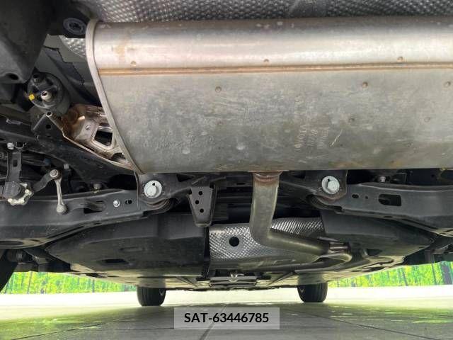 Toyota PRIUS 2015-12 322269-19