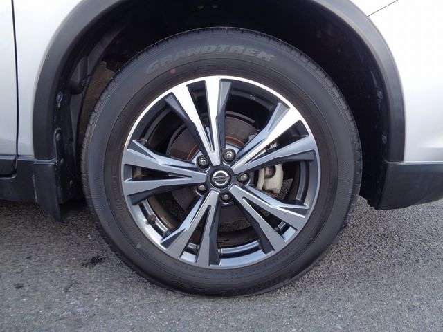 Nissan X-TRAIL 2019-01 180708-29