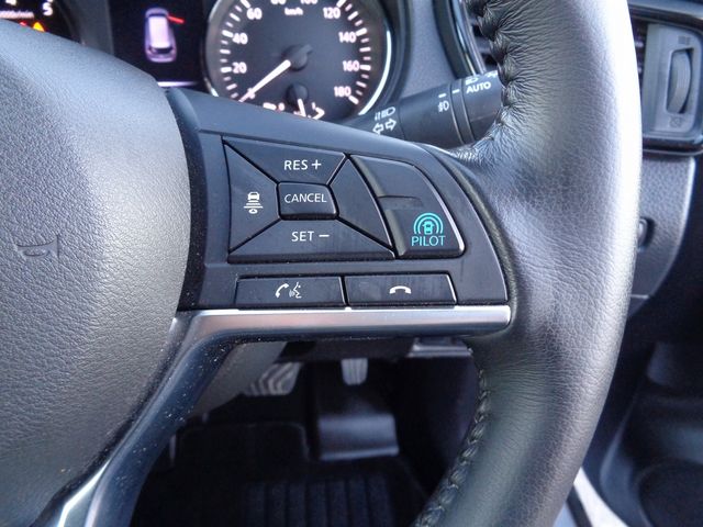 Nissan X-TRAIL 2019-01 180708-22