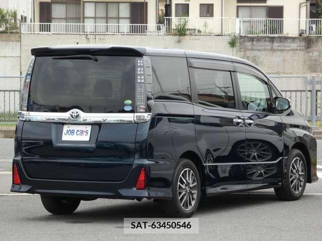Toyota VOXY 2017-01 321502-2