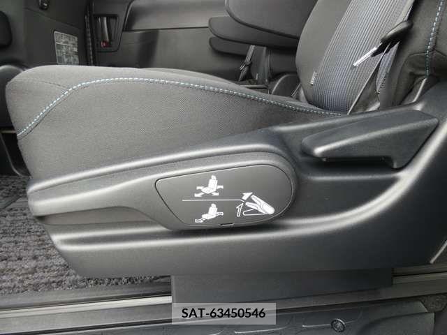 Toyota VOXY 2017-01 321502-25