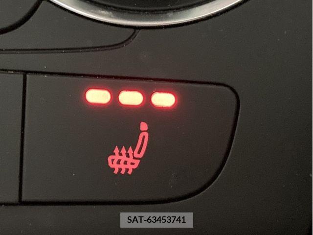 Audi Q3 2018-03 317792-8