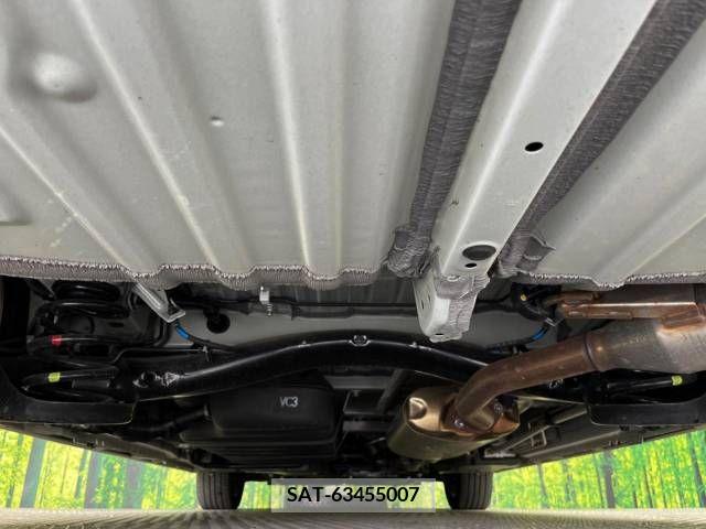 Toyota VOXY 2023-09 342848-19