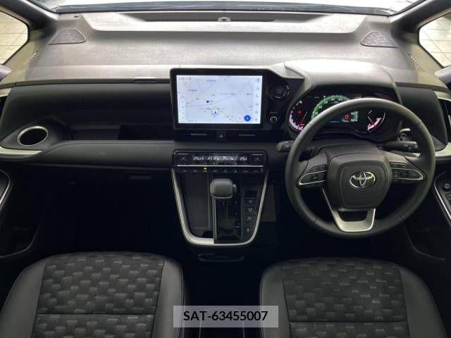 Toyota VOXY 2023-09 342848-1