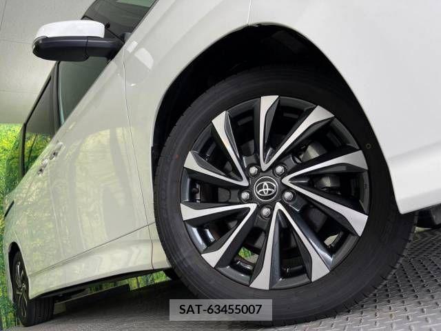 Toyota VOXY 2023-09 342848-14