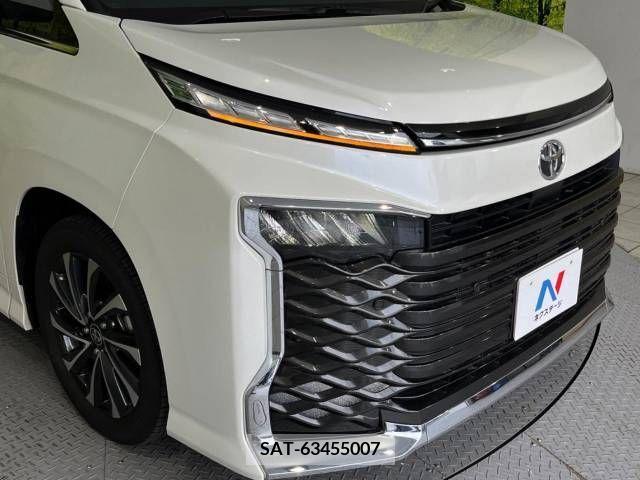 Toyota VOXY 2023-09 342848-13