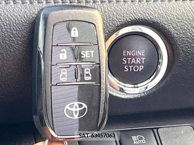Toyota SIENTA 2021-11 352838-6