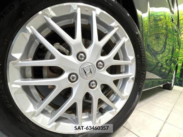 Honda N BOX 2021-08 307282-13