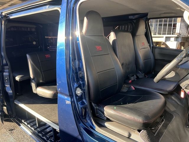 Toyota REGIUSACE VAN 2012-07 182715-27