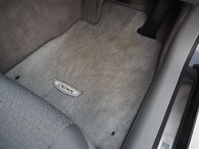 Toyota CROWN SEDAN 2010-03 833-21